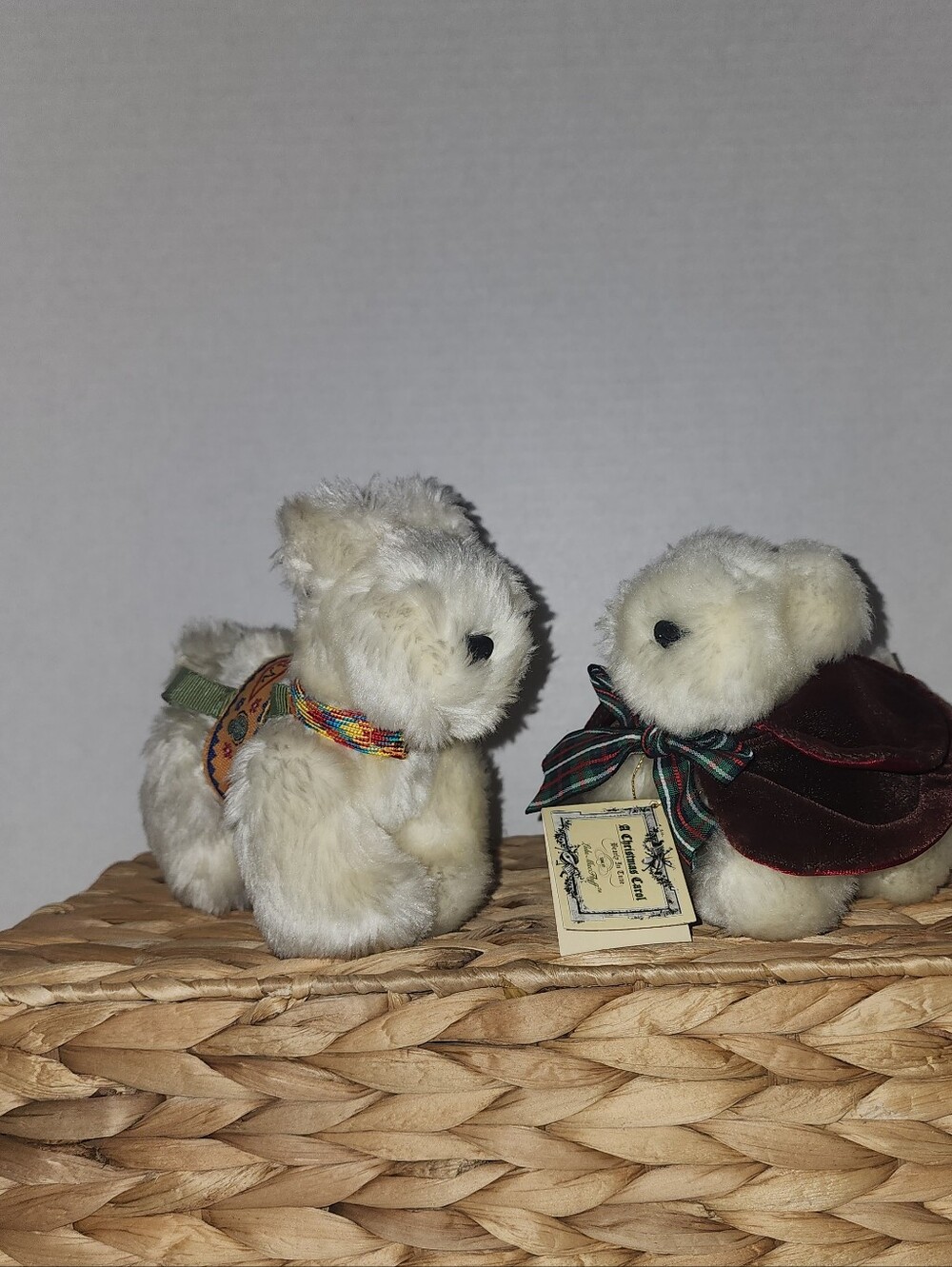 Vintage Muffy Vanderbear Lulu Dog Plush Lot 2 Pc Christmas Carol Santa Workshop